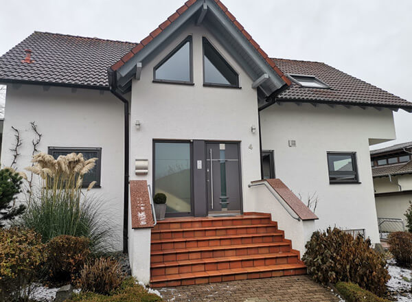 Moderne Fenster geben Häusern Charakter.